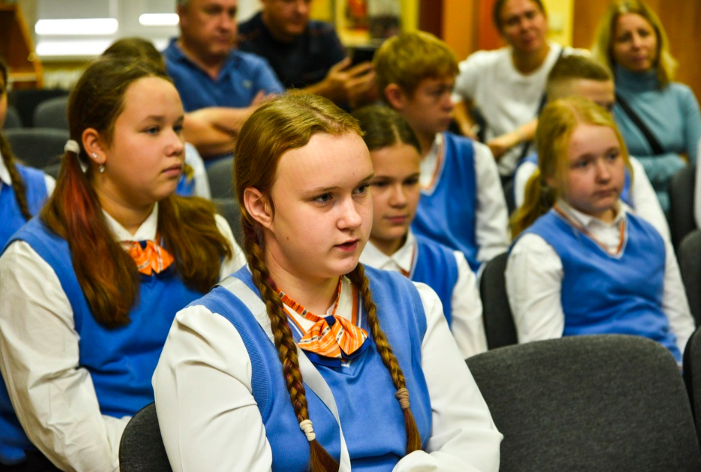 Фото Взрывные работы в карьере, производственные рекорды и поддержка сотрудников. Управляющий директор АО «Искитимцемент» Владимир Скакун о настоящем и будущем предприятия 7